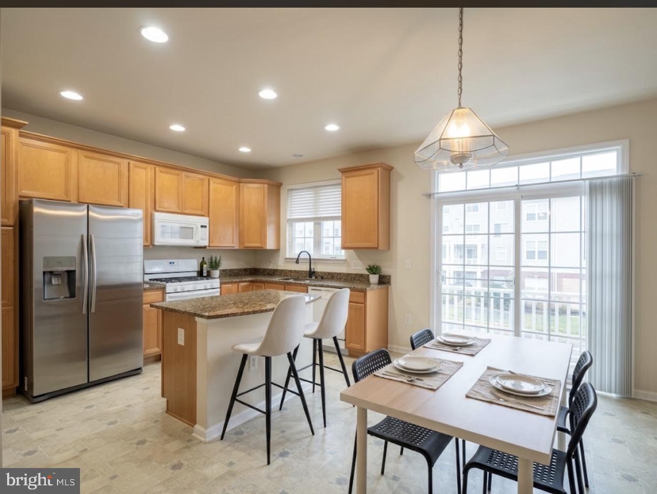 4665 CARISBROOKE LN Property Photo 1