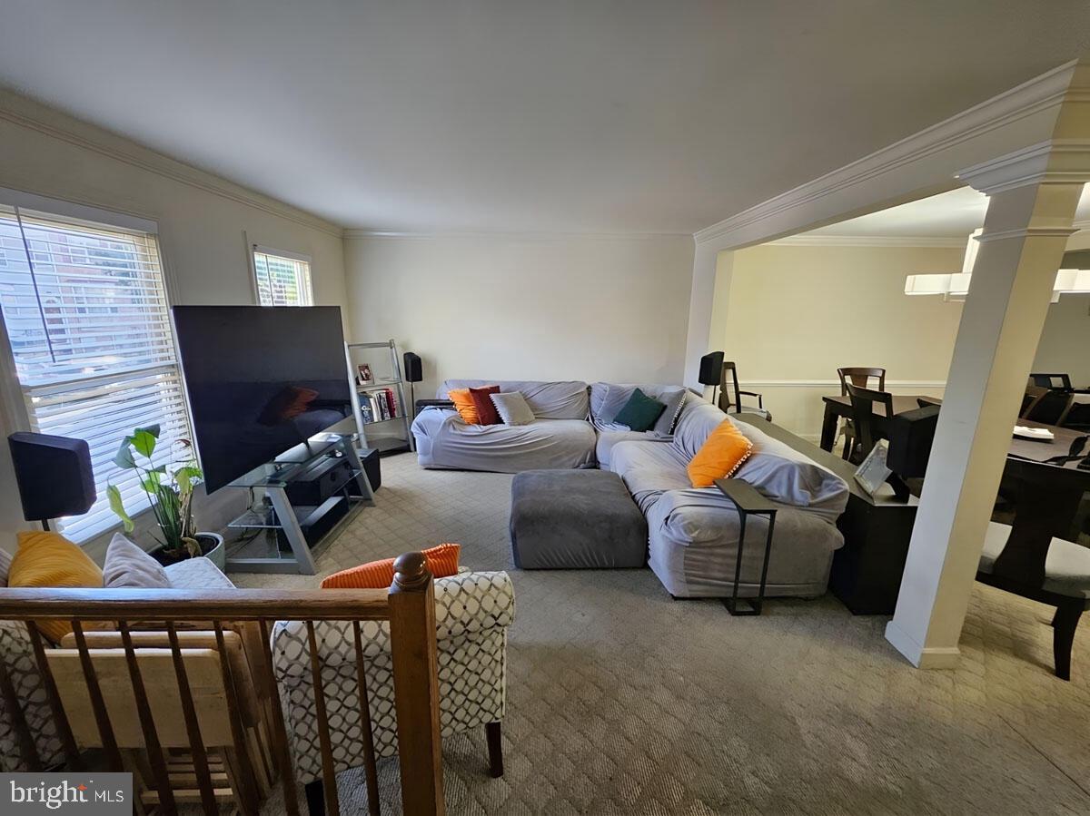 7420 Heatherfield Ln Property Photo 10