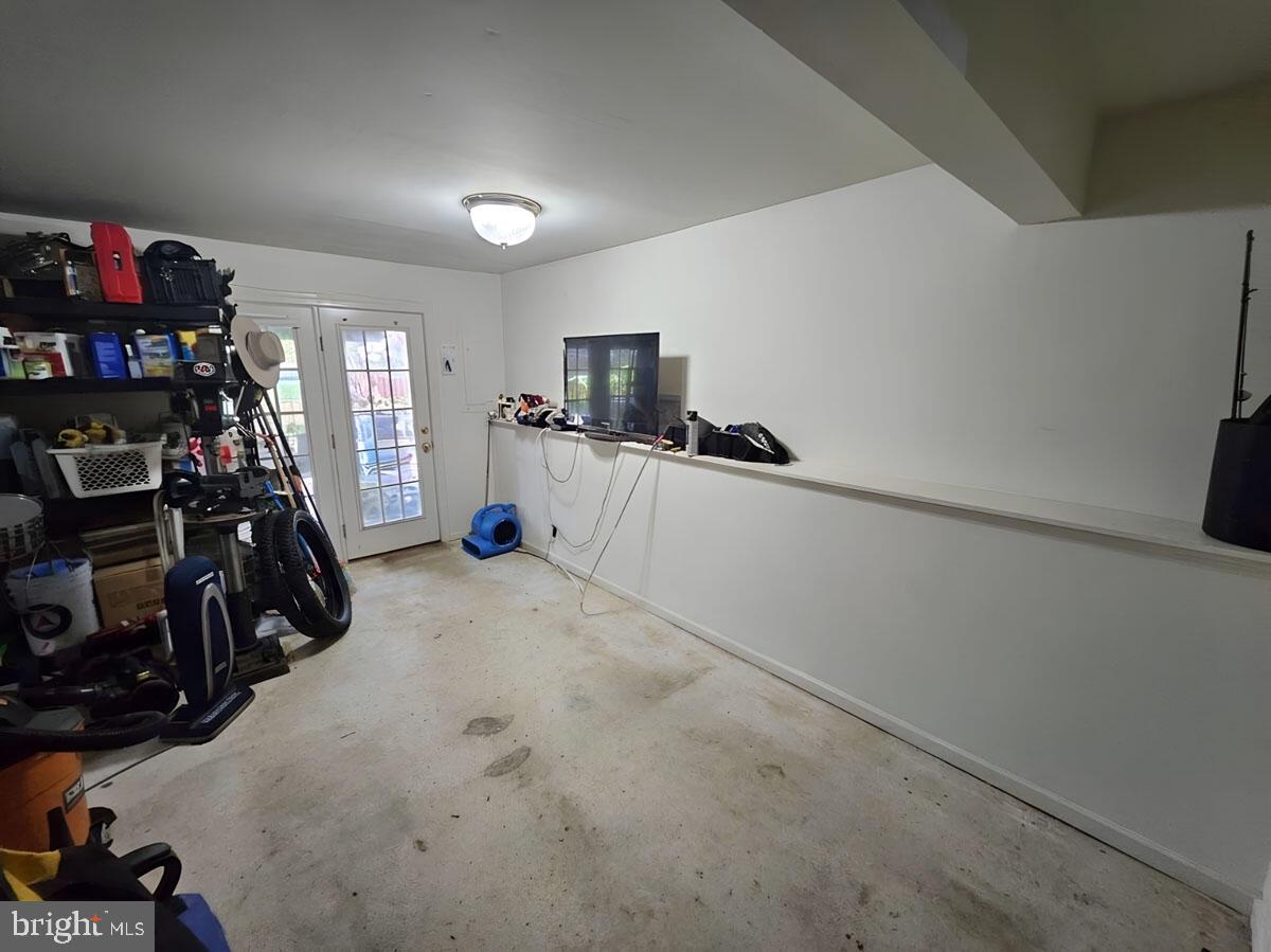 7420 Heatherfield Ln Property Photo 21