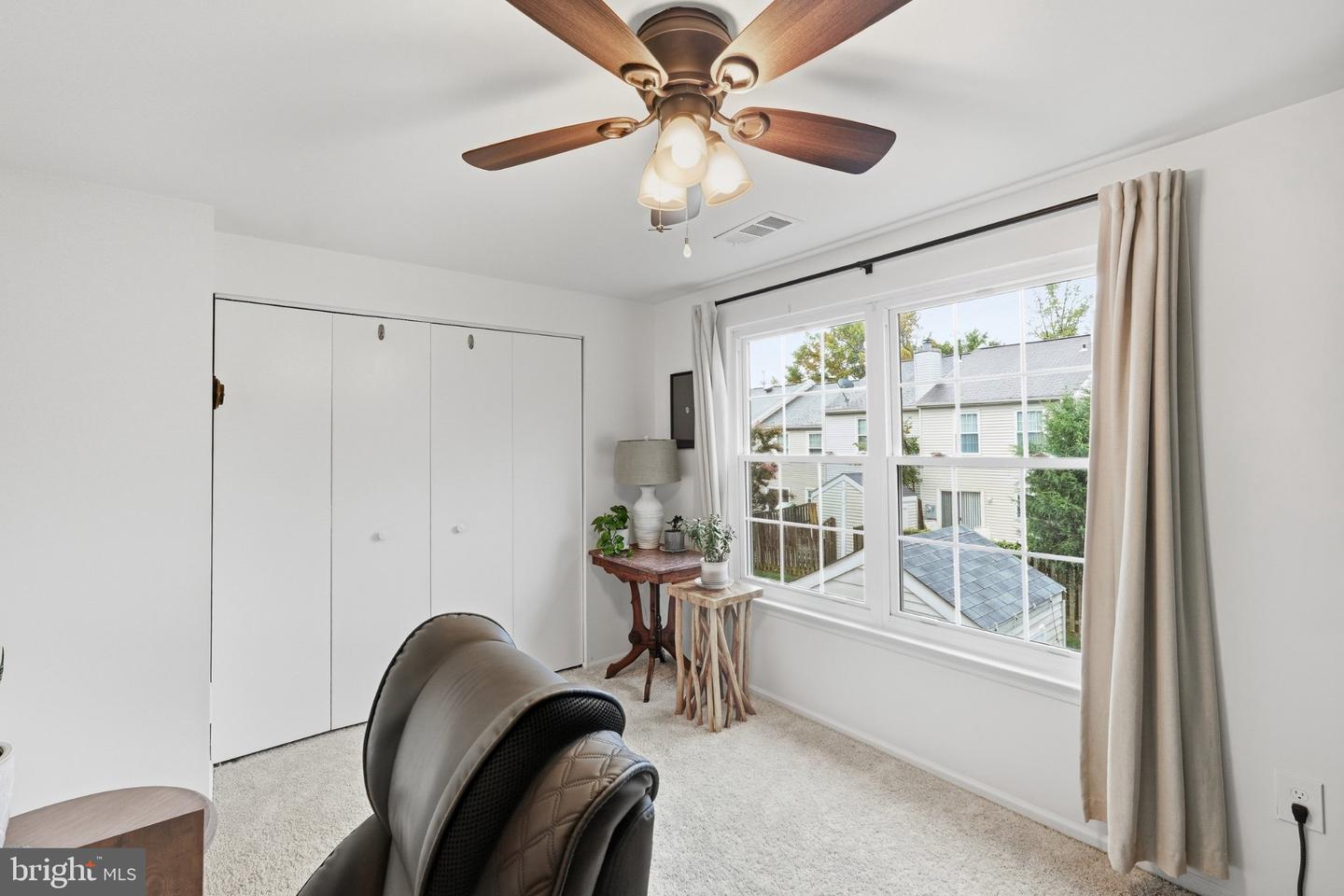 6917 Chiswick Ln Property Photo 23