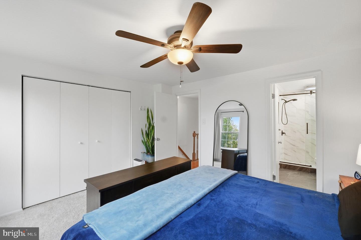 6917 Chiswick Ln Property Photo 26