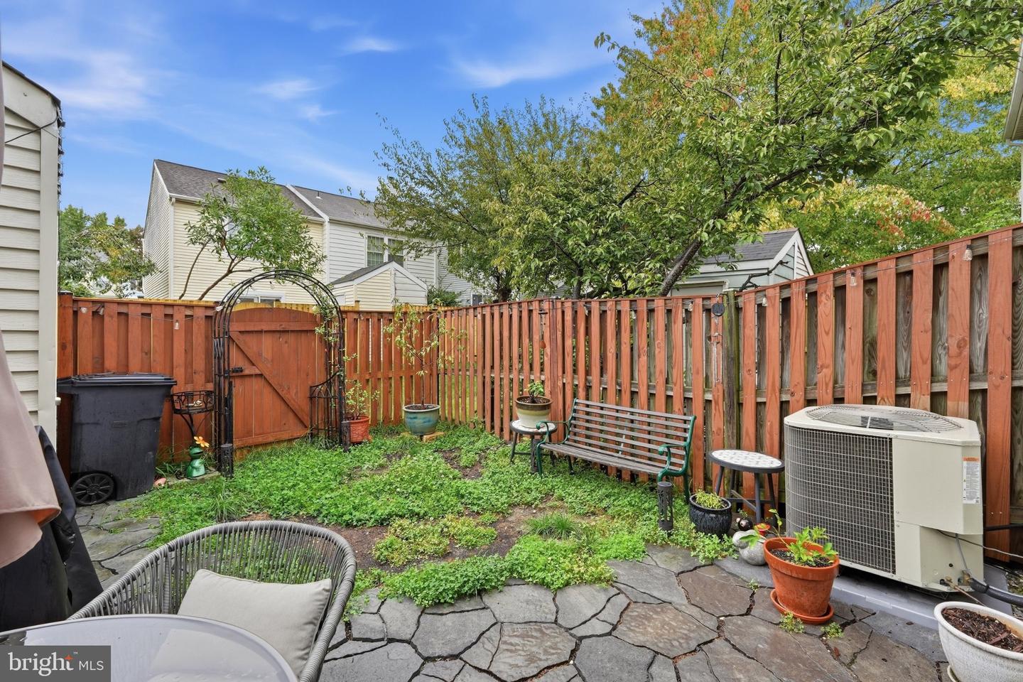 6917 Chiswick Ln Property Photo 30