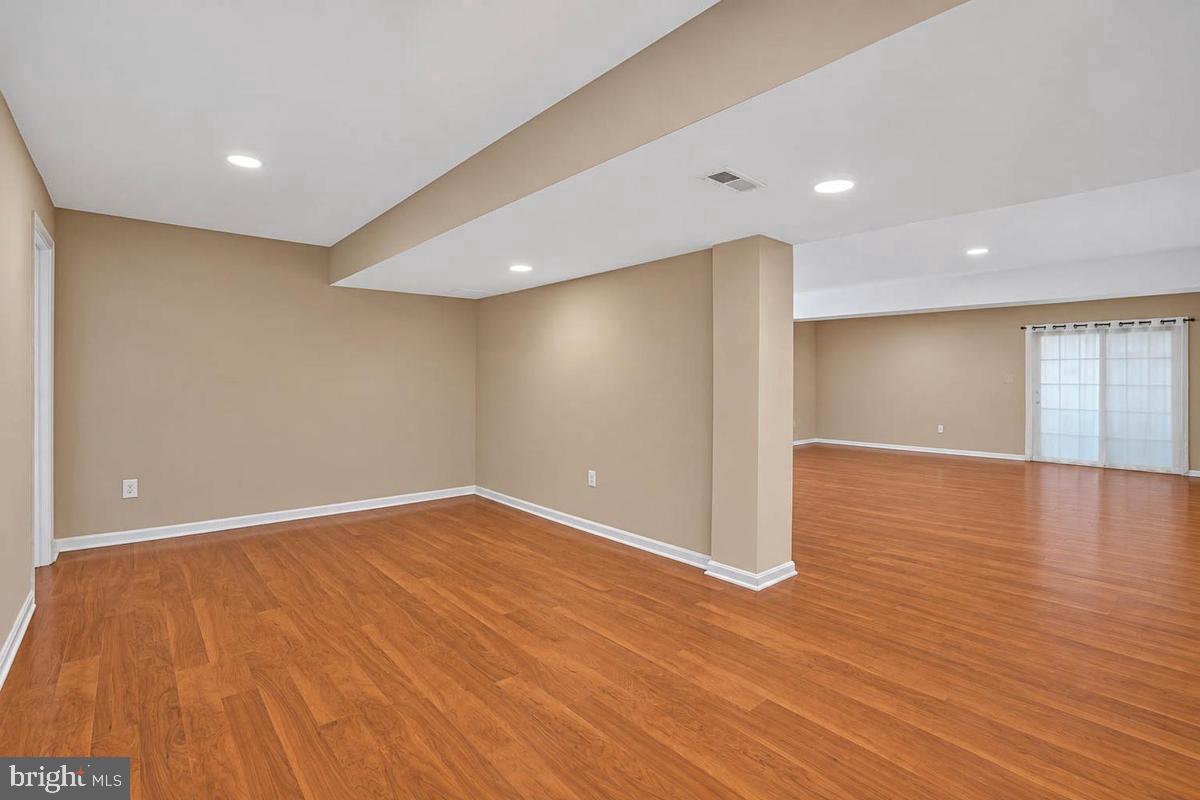 8185 Paper Birch Dr Property Photo 29