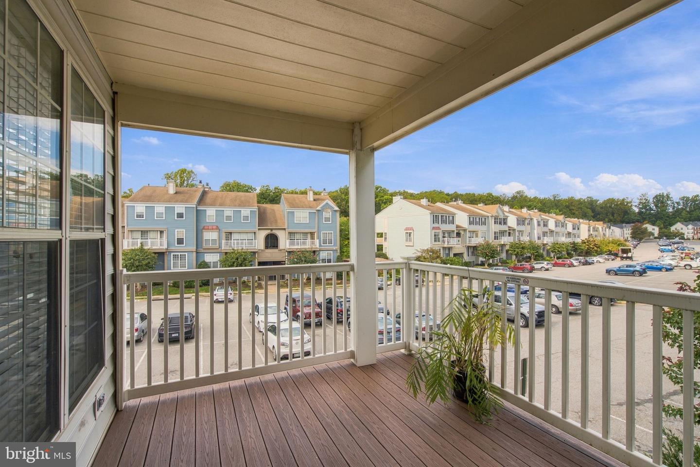 8210 Crossbrook Ct #202 Property Photo 13