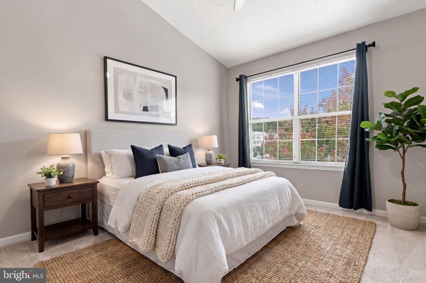 8210 Crossbrook Ct #202 Property Photo 19