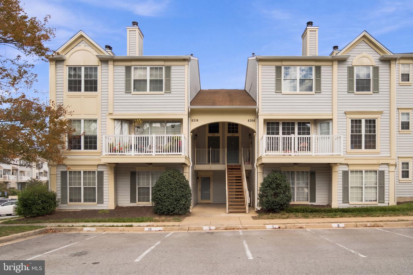 8210 Crossbrook Ct #202 Property Photo 24