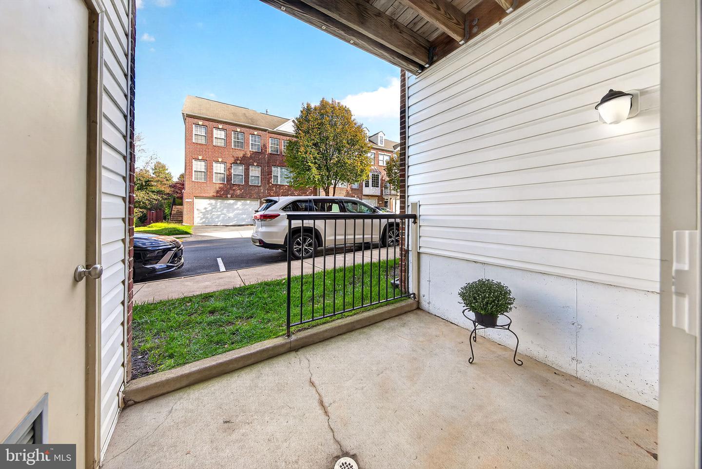 11565 Cavalier Landing Ct #101 Property Photo 17