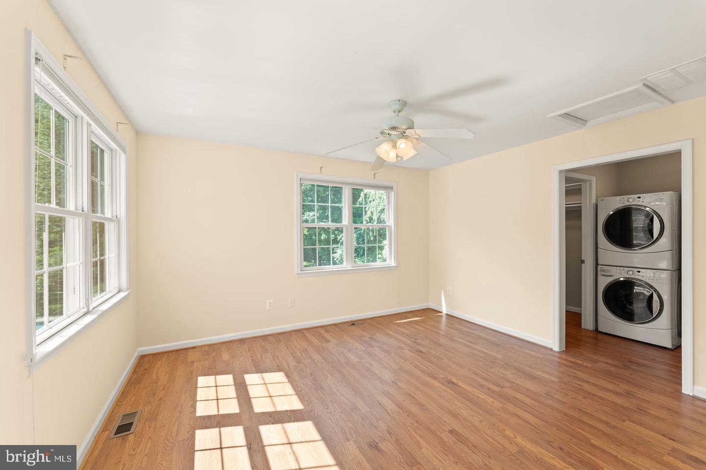 9719 Cinnamon Creek Dr Property Photo 25