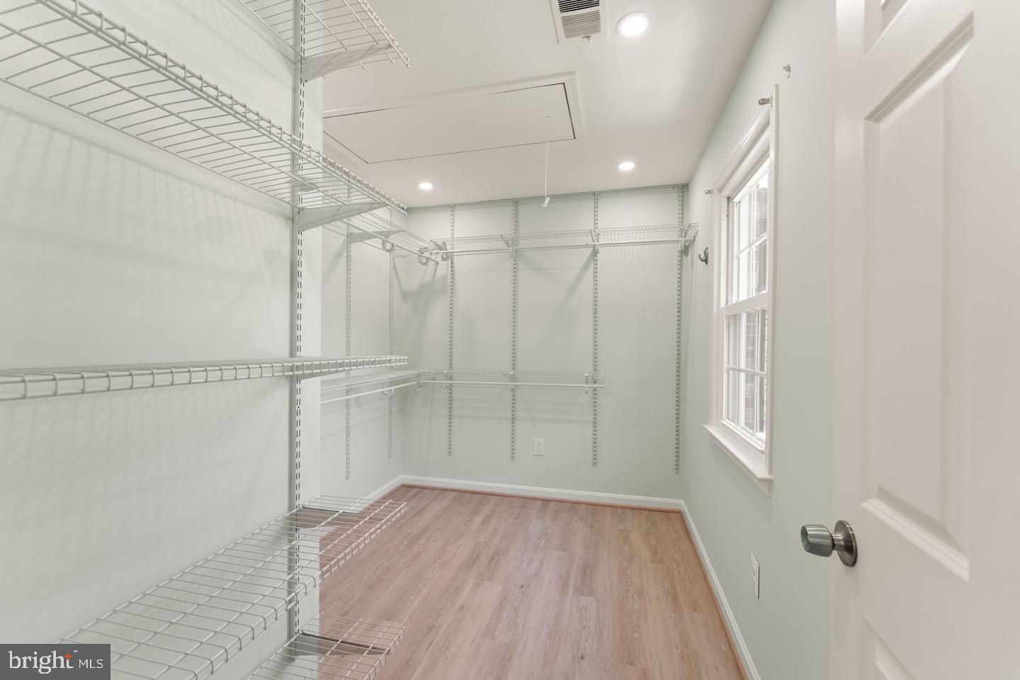 9719 Cinnamon Creek Dr Property Photo 35