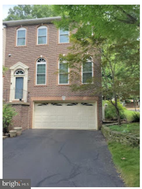 4023 ROSEMEADE DR Property Photo 1