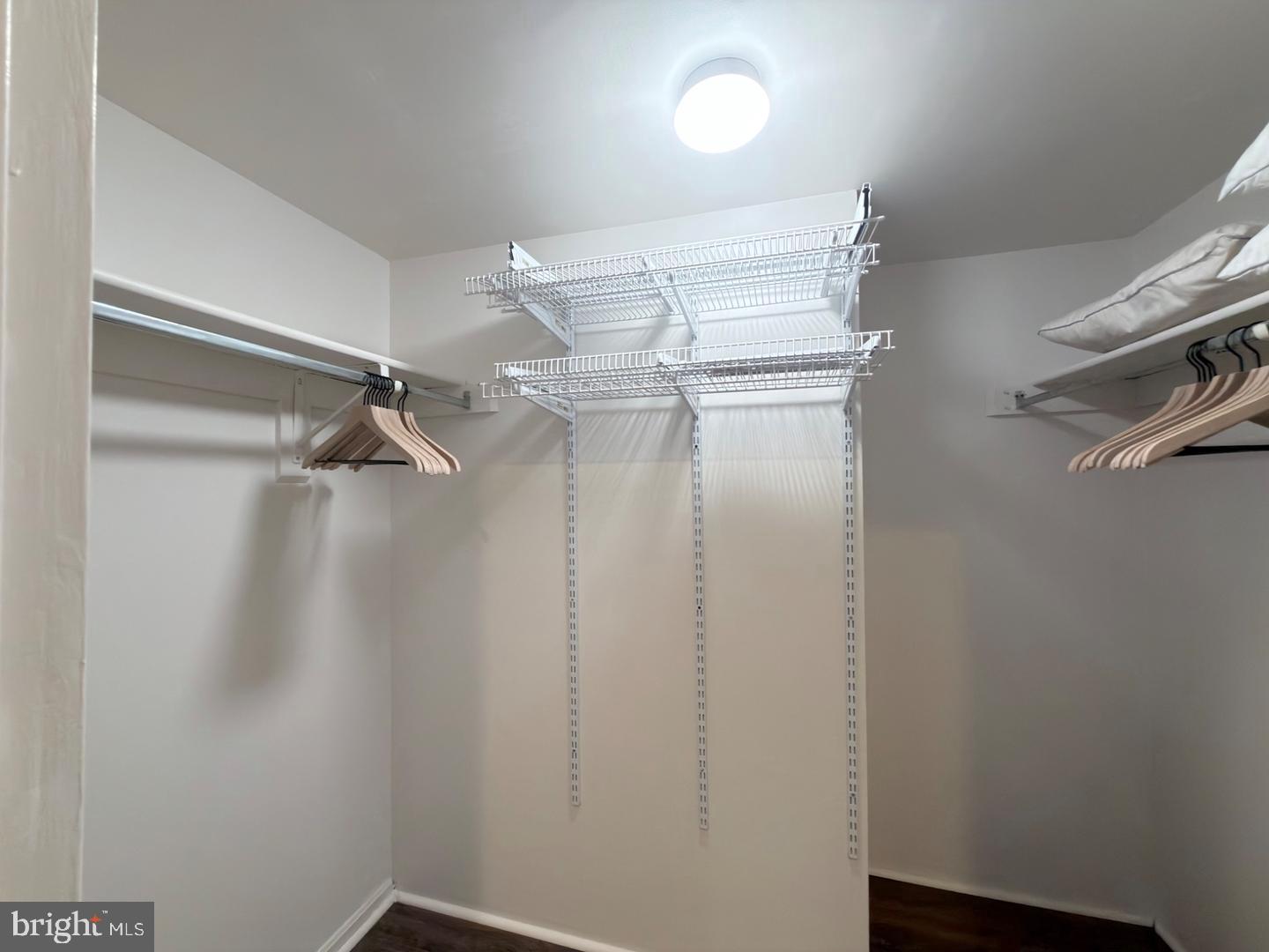 9709 Kings Crown Ct #2 Property Photo 13