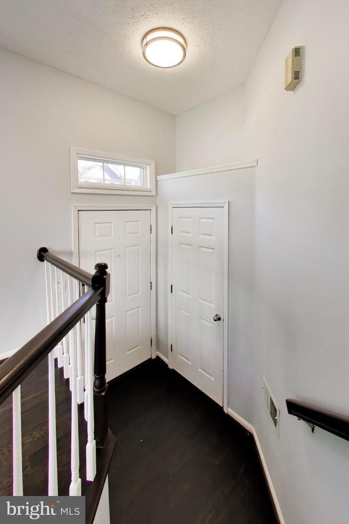 14083 Winding Ridge Ln Property Photo 2