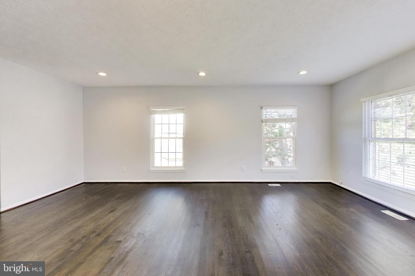 14083 Winding Ridge Ln Property Photo 4