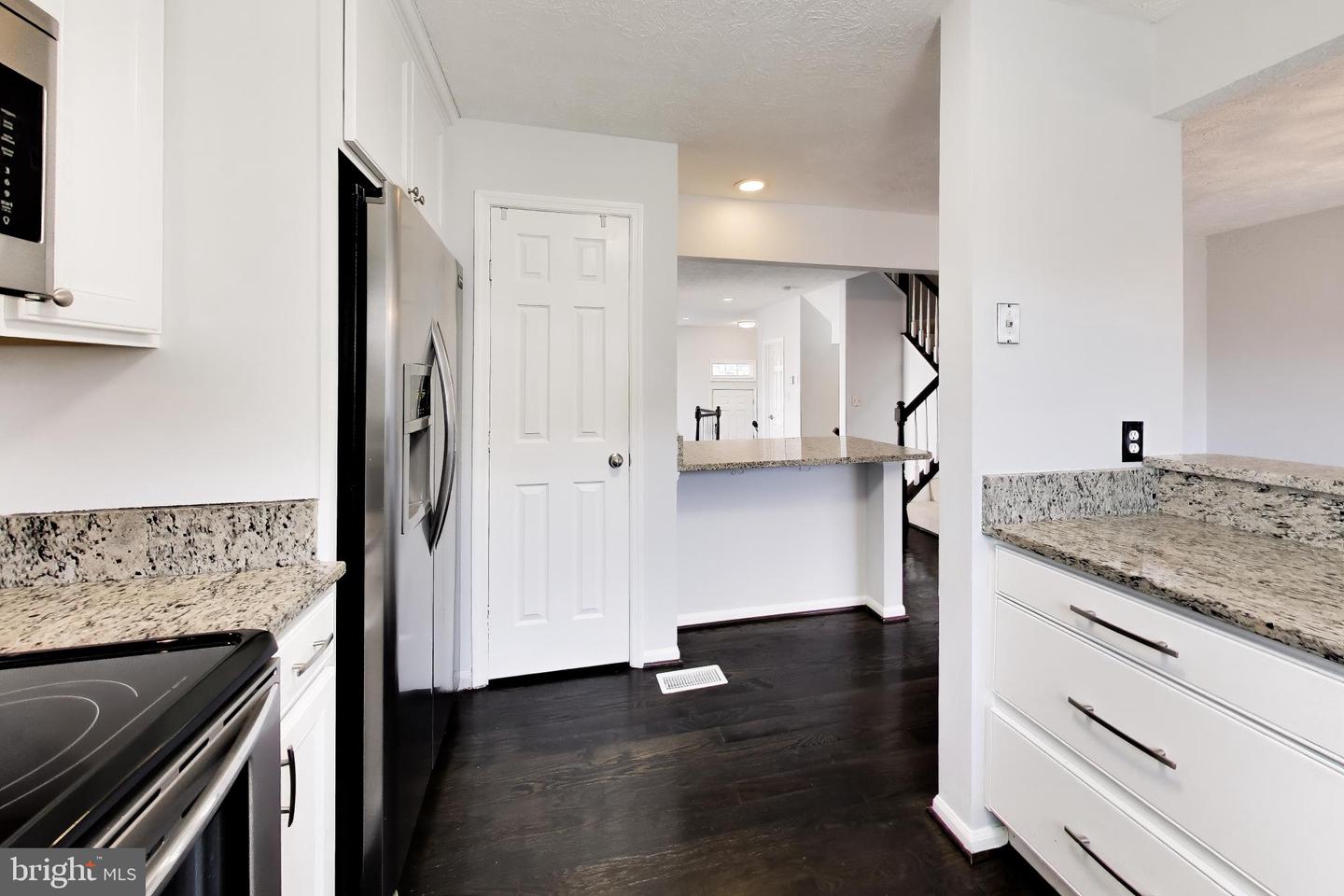 14083 Winding Ridge Ln Property Photo 11