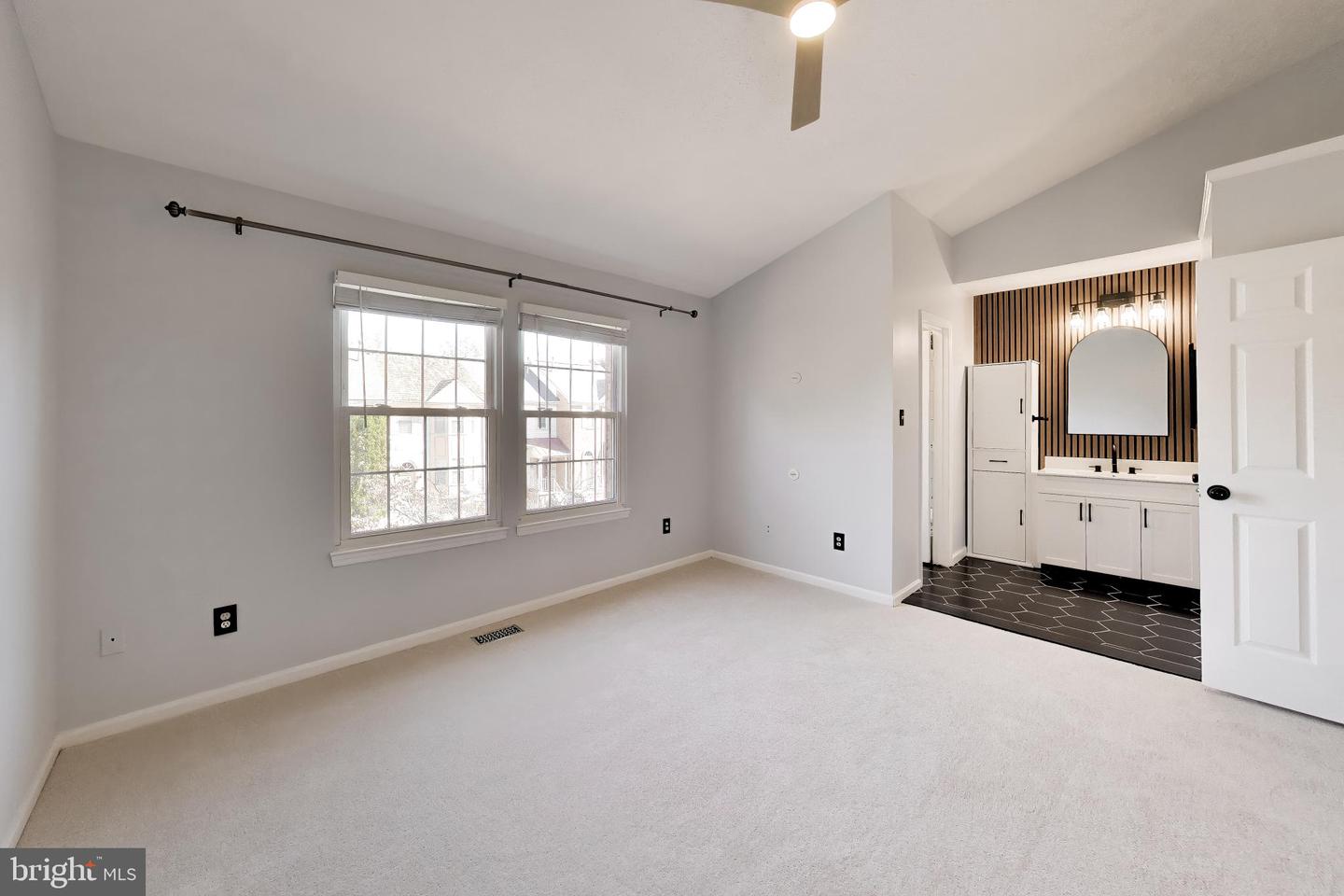 14083 Winding Ridge Ln Property Photo 16