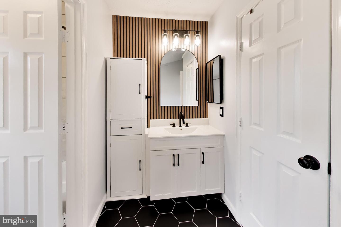 14083 Winding Ridge Ln Property Photo 20