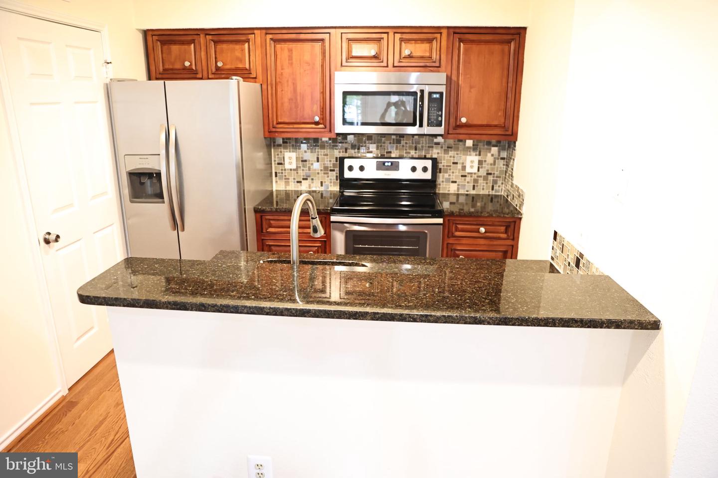 1524 LINCOLN WAY #222 Property Photo 1