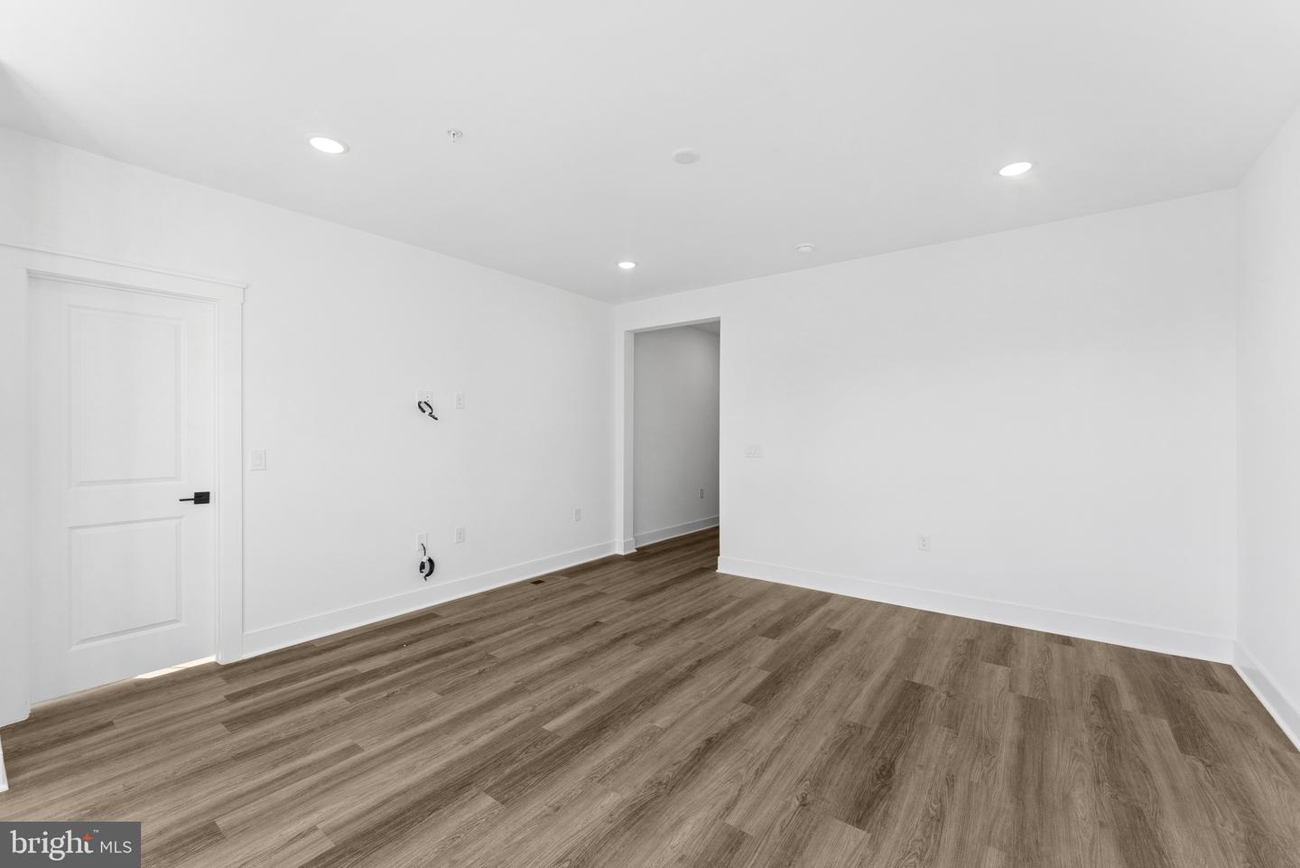 4855 Bauhaus Sq Property Photo 16
