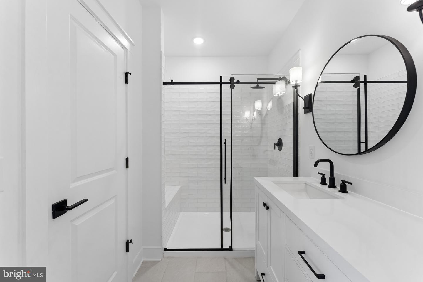 4855 Bauhaus Sq Property Photo 18