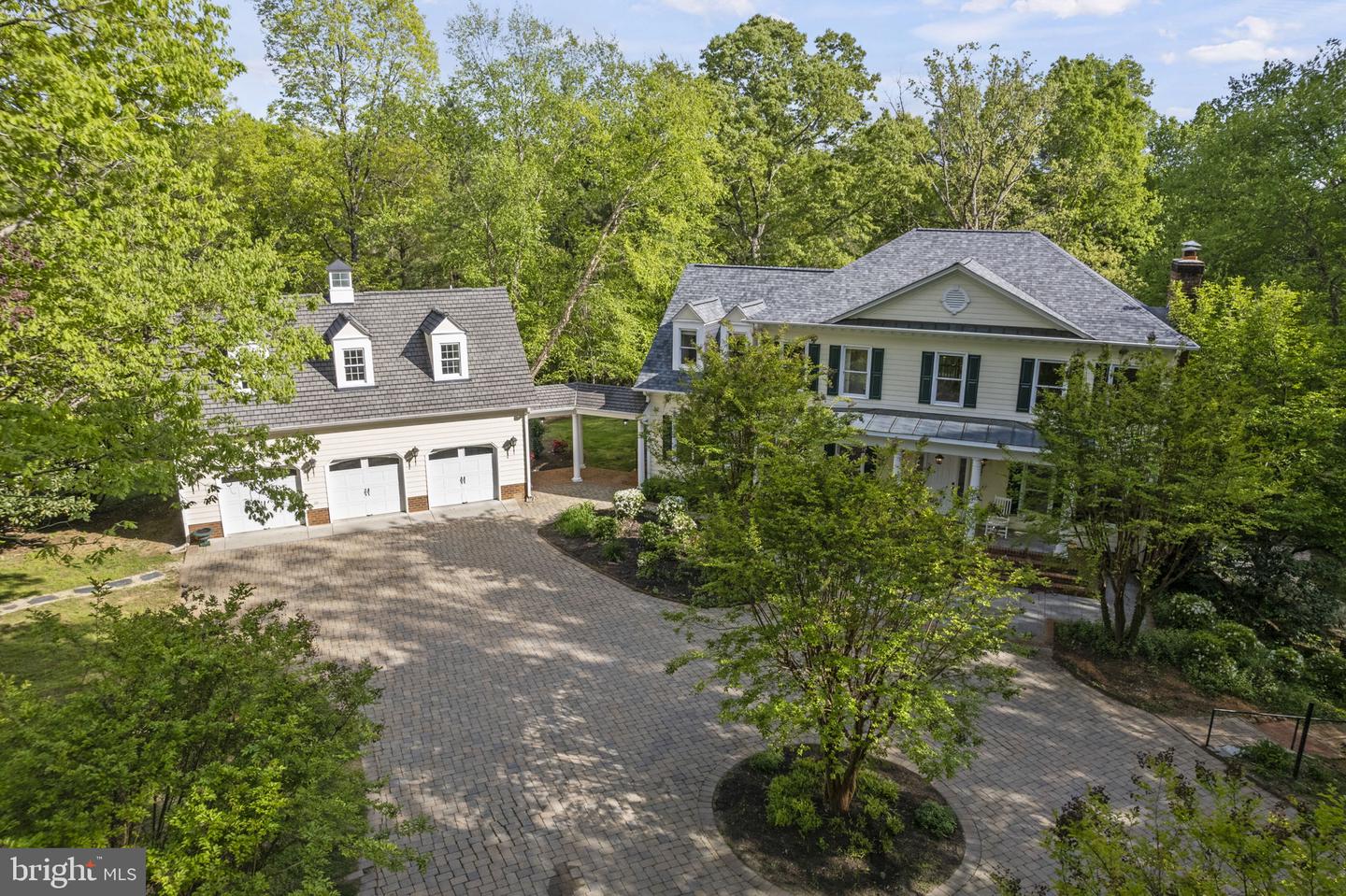 2415 Two Turtles Rd Property Photo