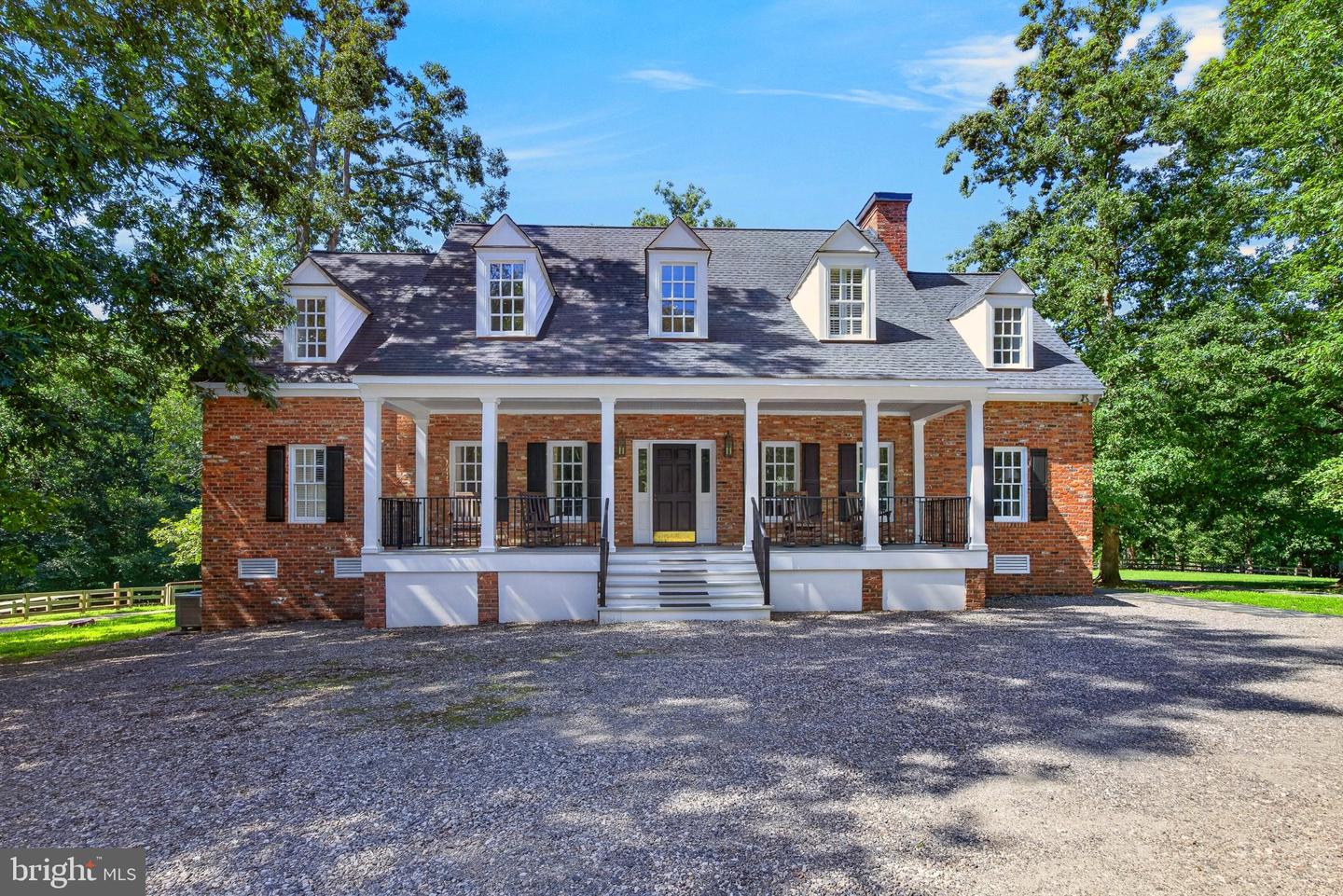 1108 Shallow Well Rd Property Photo 1