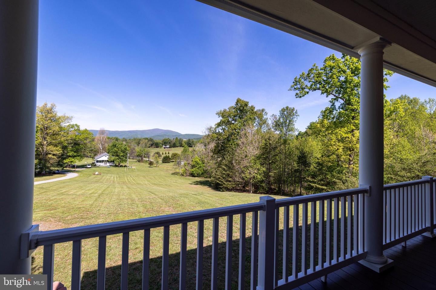 246 Lawsons Farm Cir Property Photo 4