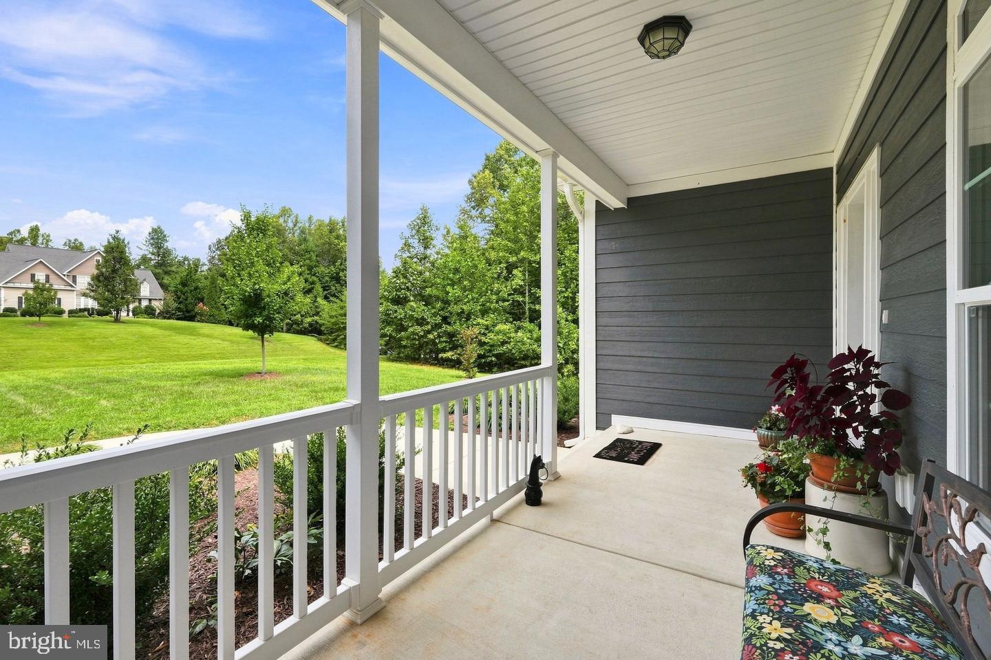 26 Kenwood Ln Property Photo 6