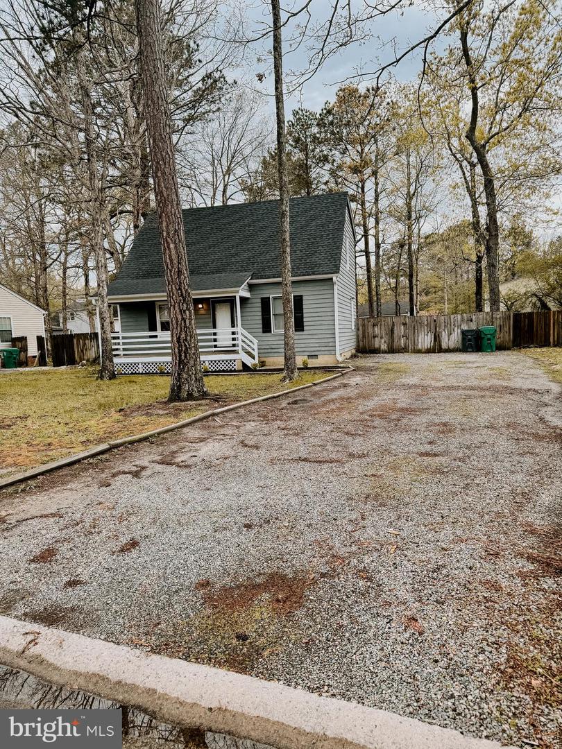 6 Courtside Ln Property Photo 2