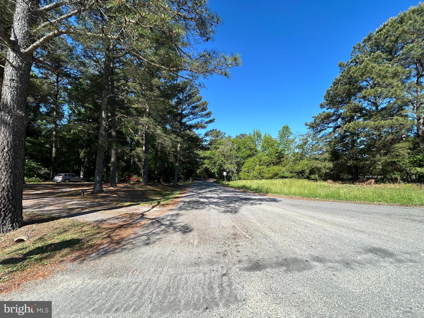 7999 Fast Ln Property Photo 4
