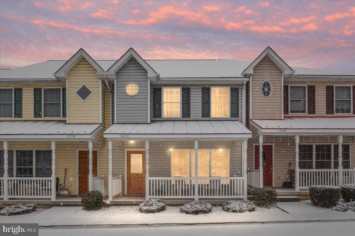 1036 Molly Pitcher Pl Property Photo