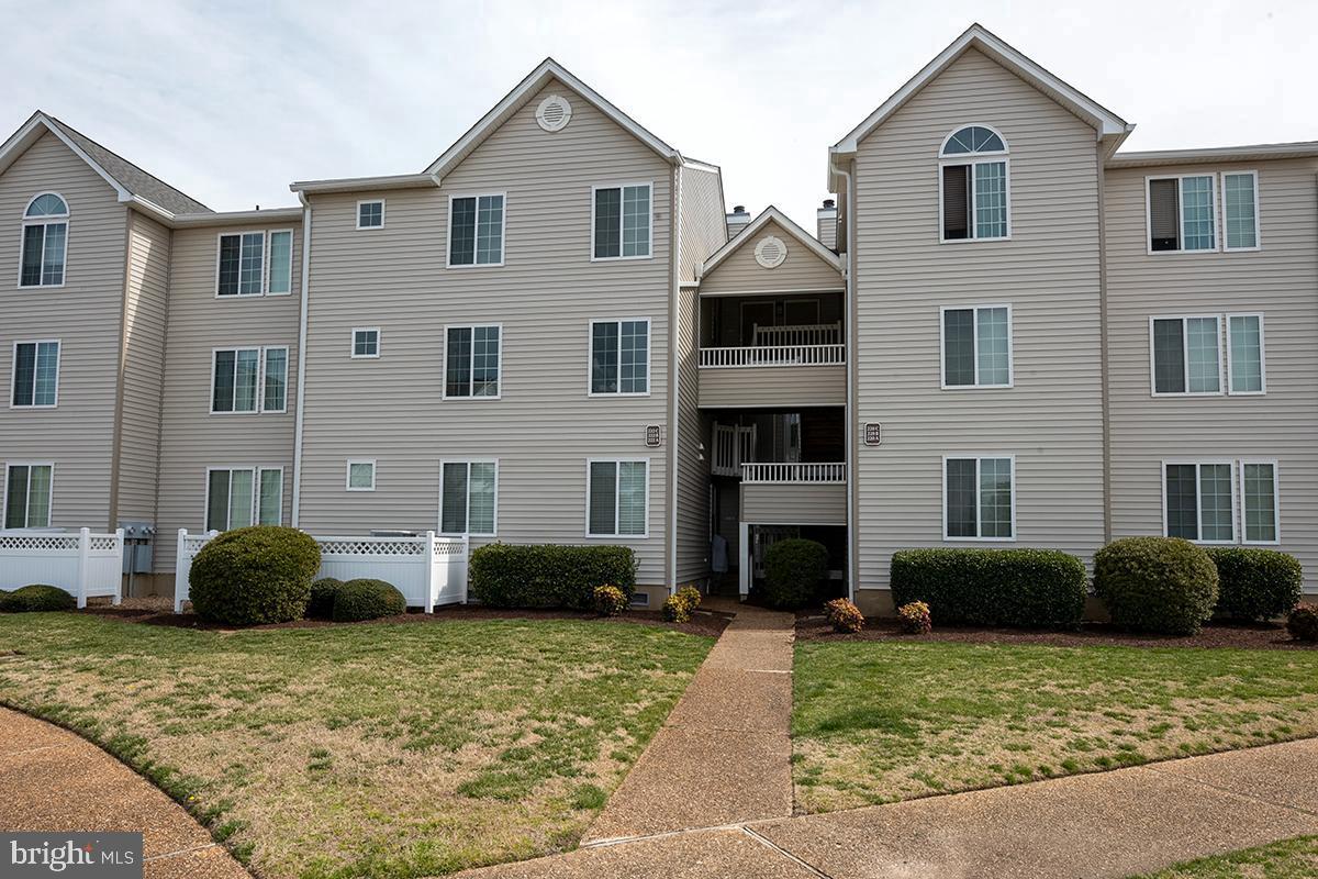 222 Dockside Dr #c Property Photo