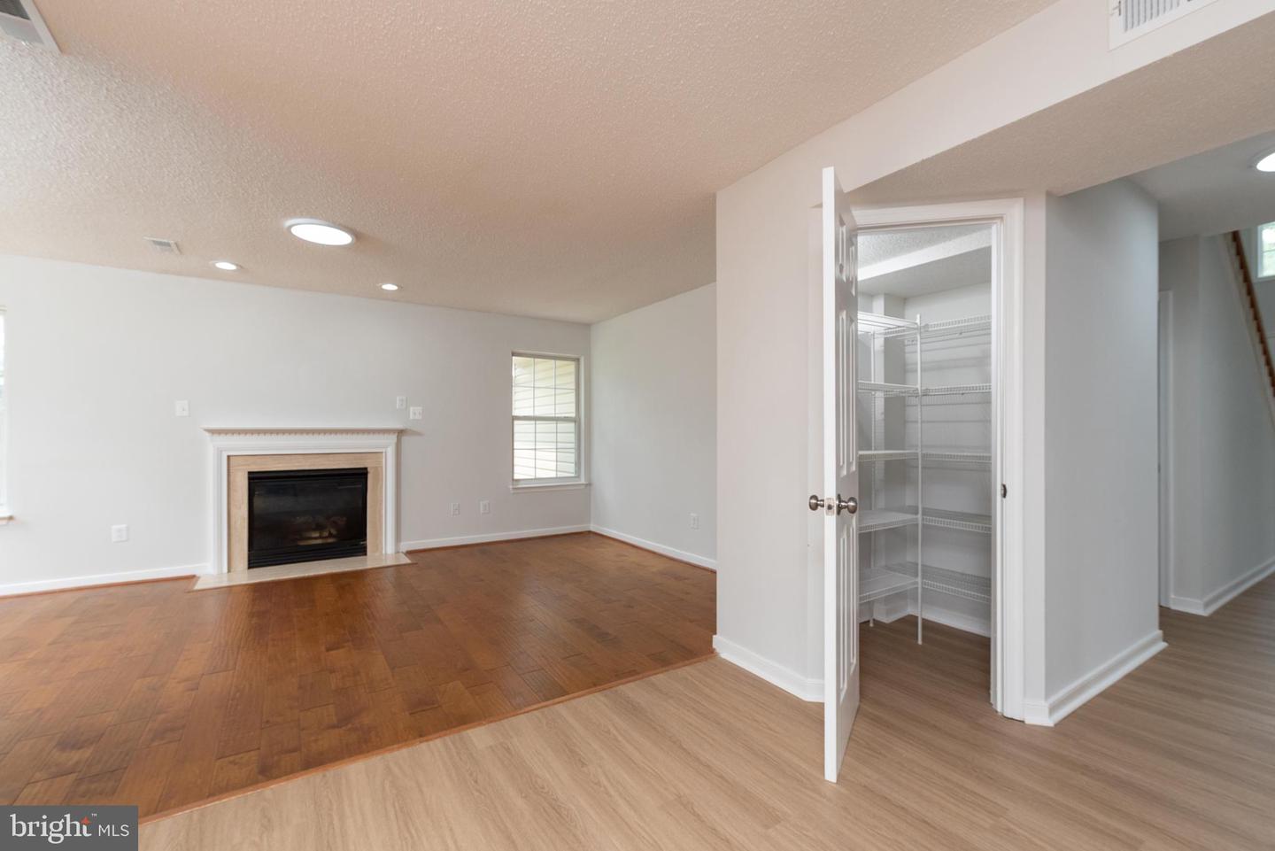 4205 Seamore St Property Photo 21
