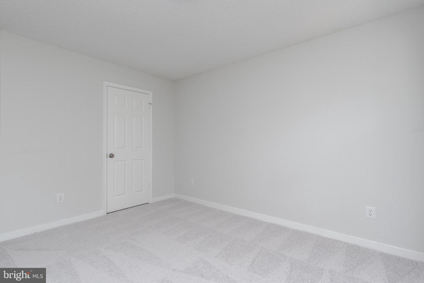 4205 Seamore St Property Photo 37