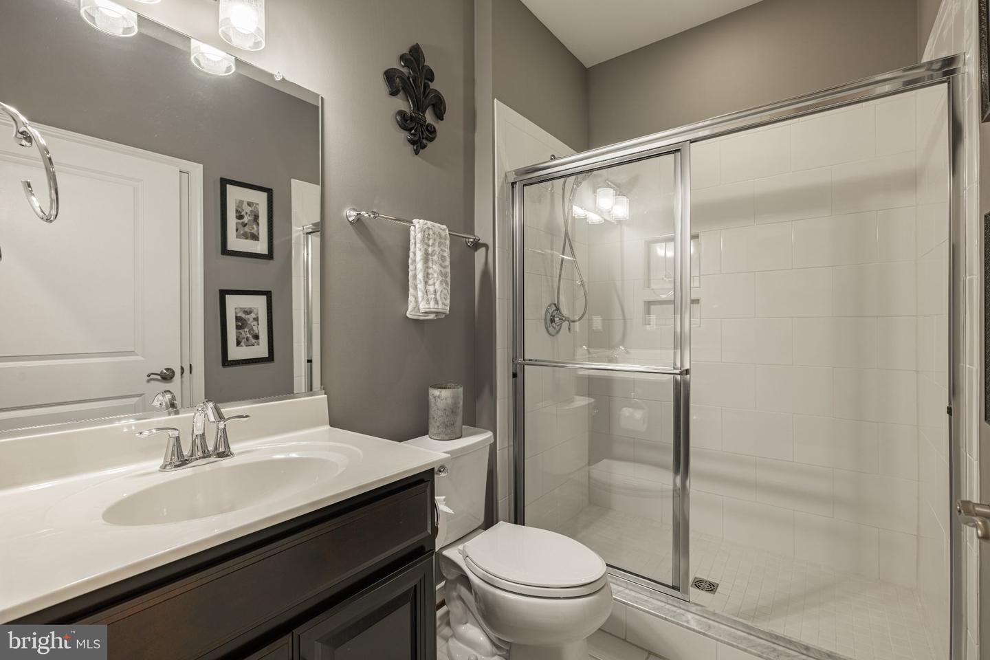 3906 Village Commons Walk Property Photo 14