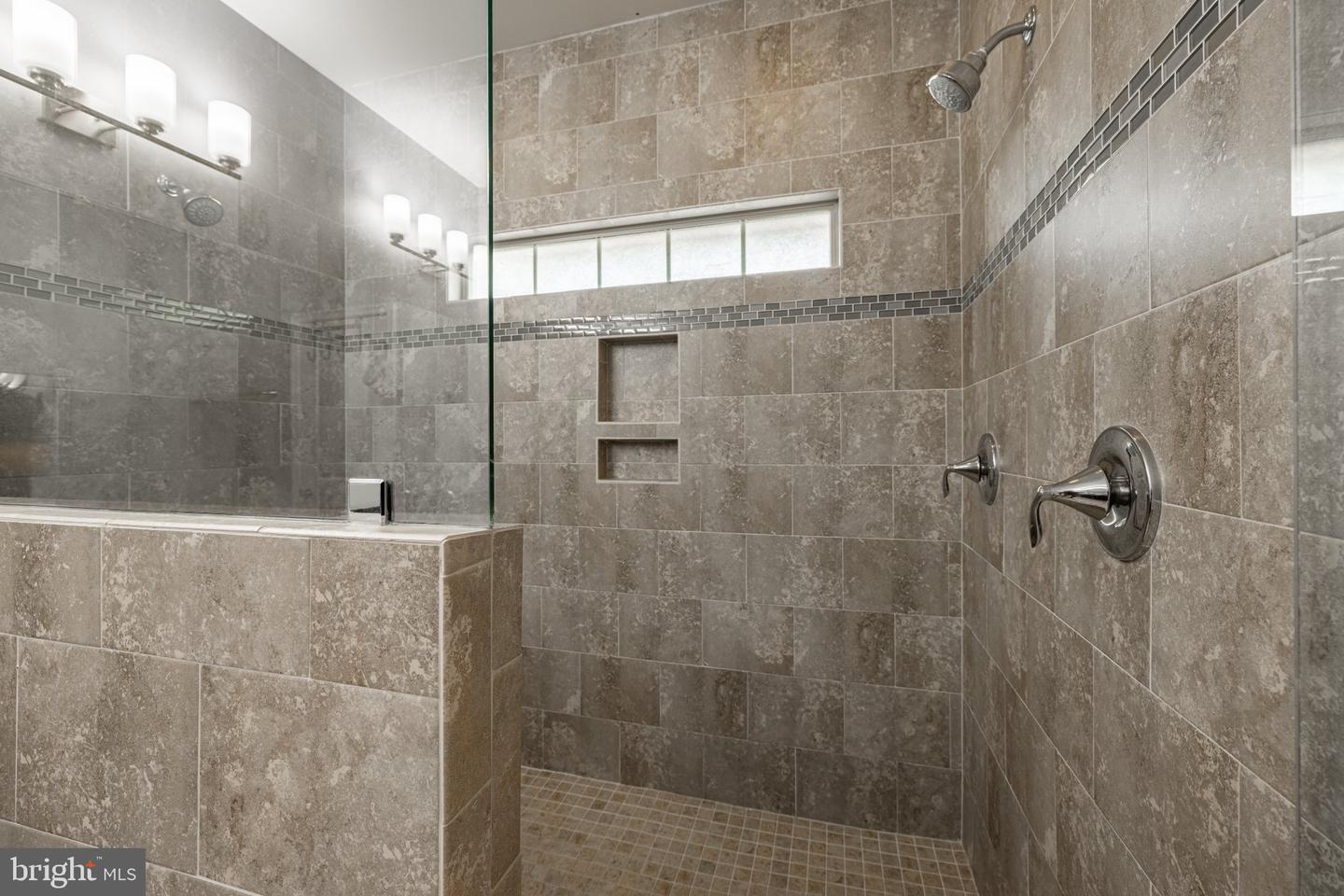 3906 Village Commons Walk Property Photo 36