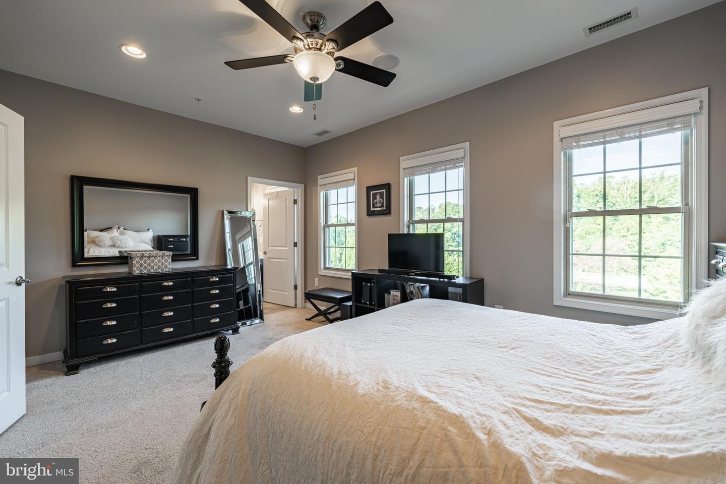 3906 Village Commons Walk Property Photo 40