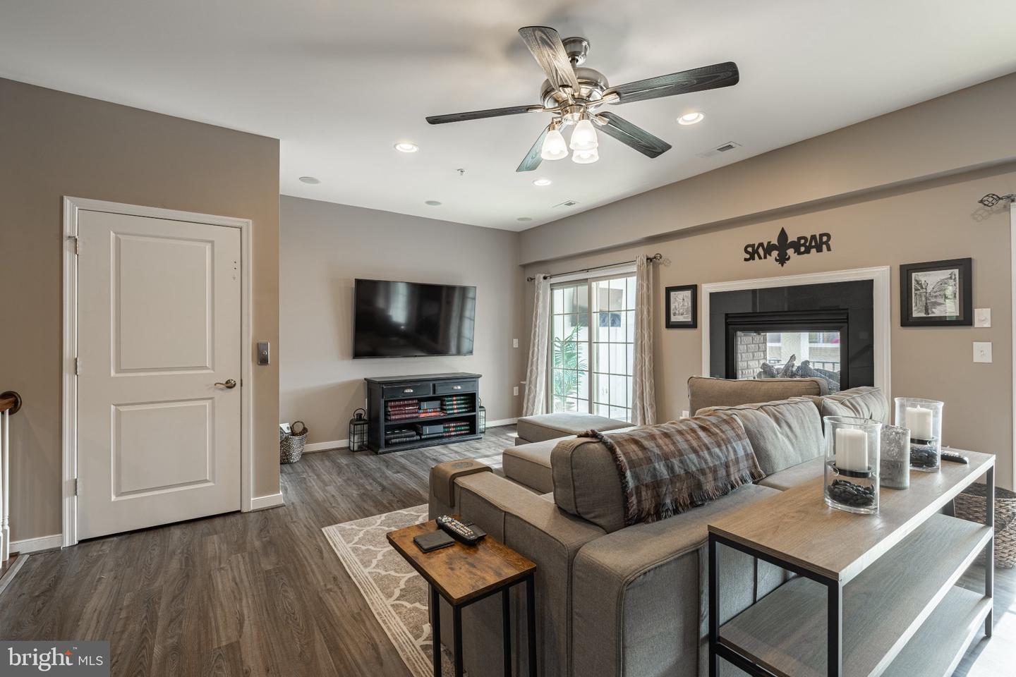 3906 Village Commons Walk Property Photo 49