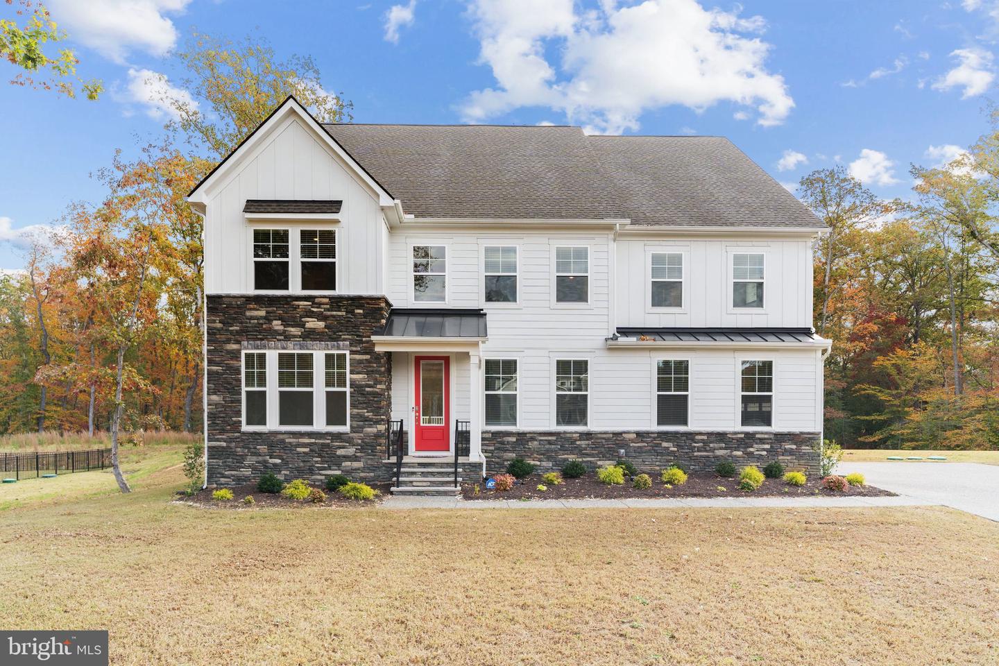5300 Beacon Property Photo