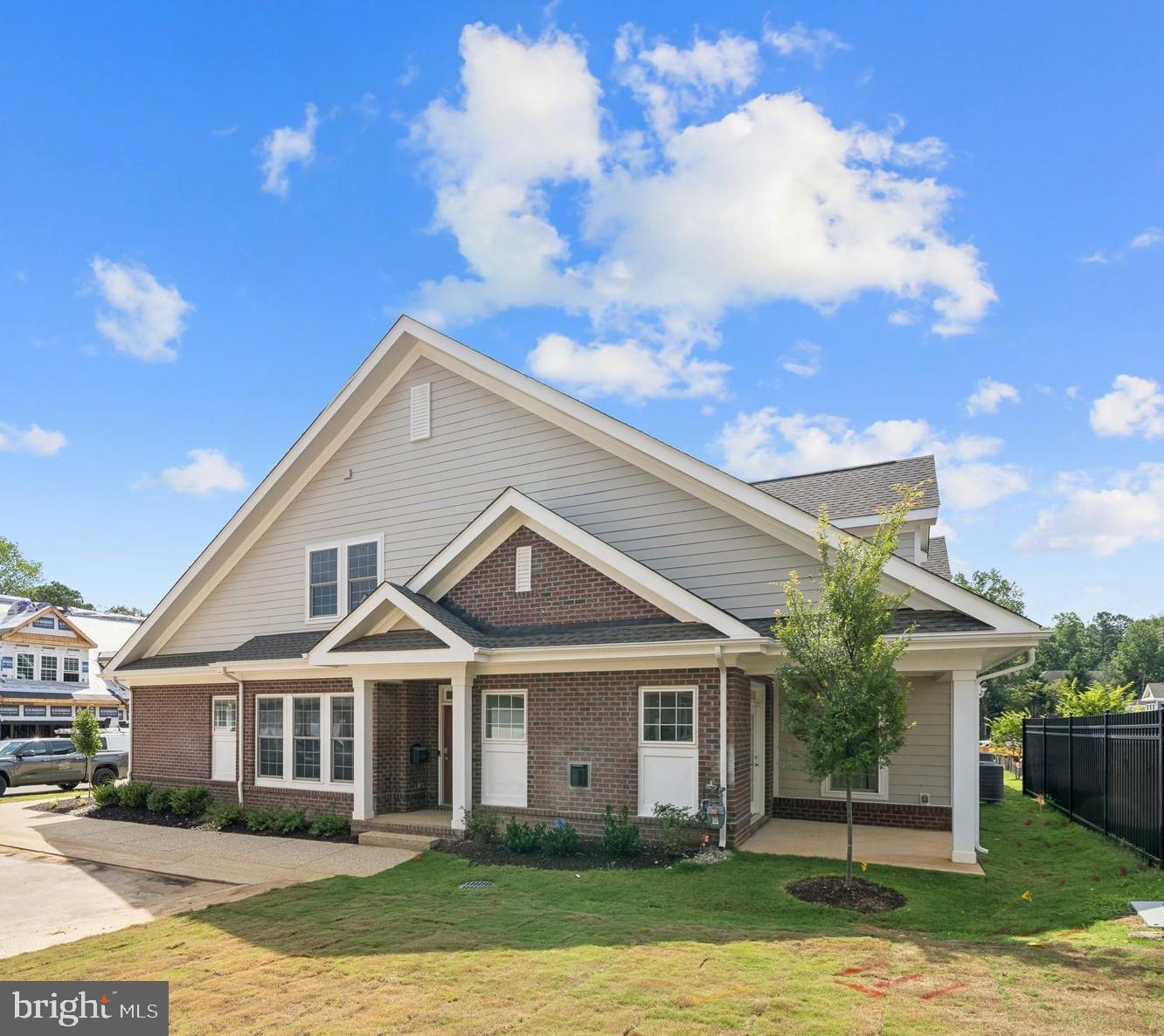 1240 Treviso Bay Property Photo 1