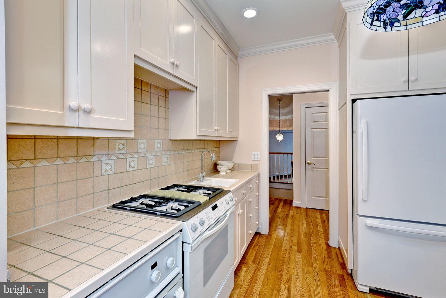 20 The Palisades Property Photo 27