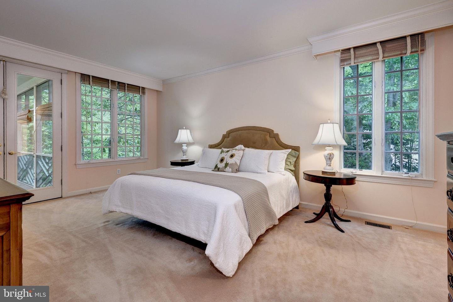 20 The Palisades Property Photo 29