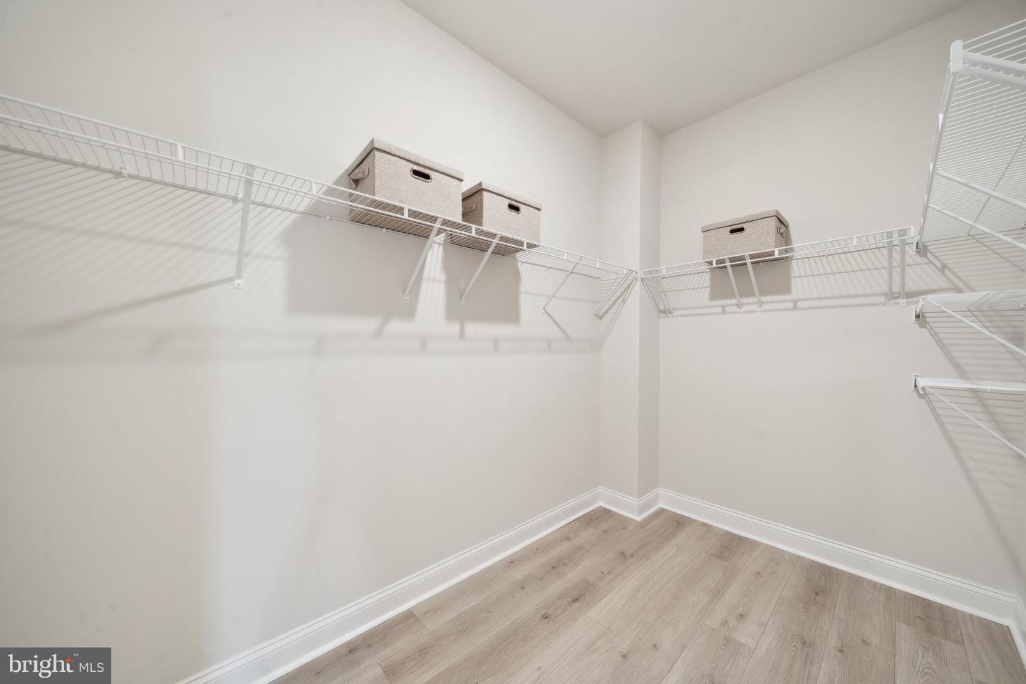1332 Treviso Bay Property Photo 12