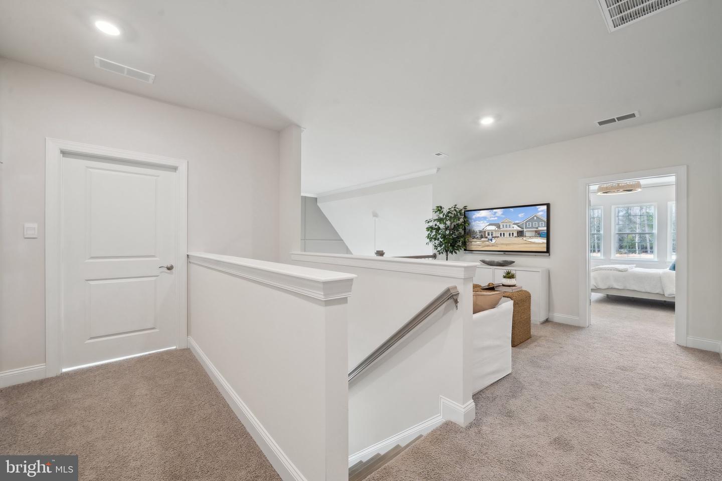 1332 Treviso Bay Property Photo 26
