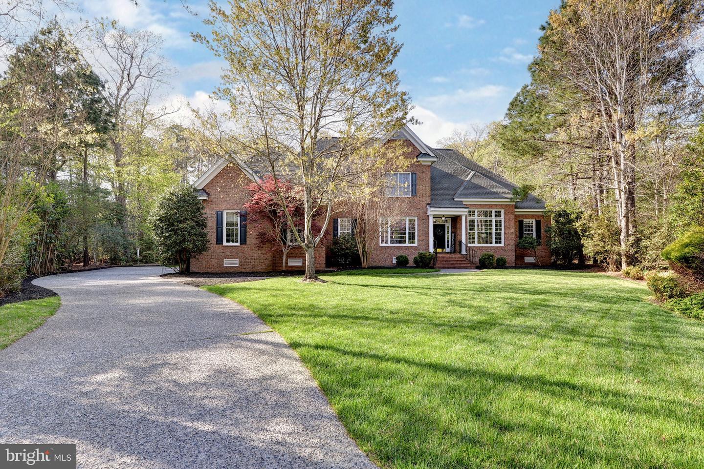 2076 Harpers Mill Rd Property Photo 2