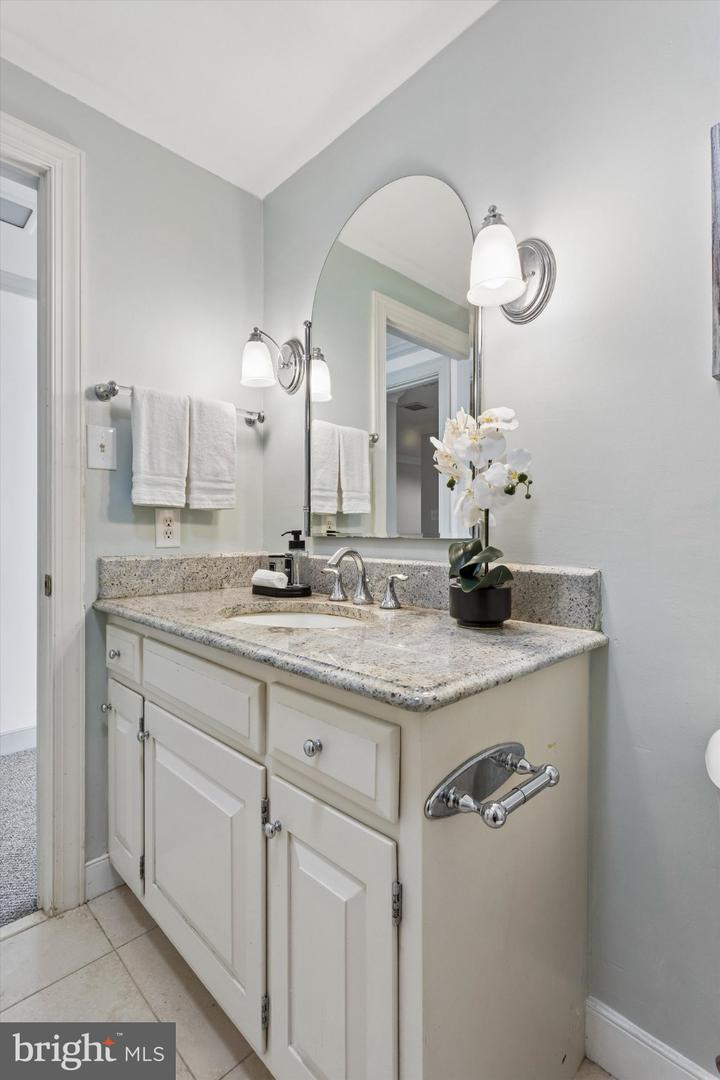 110 The Colony Property Photo 75
