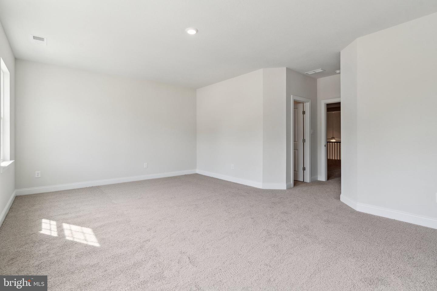 1256 Treviso Bay Property Photo 35