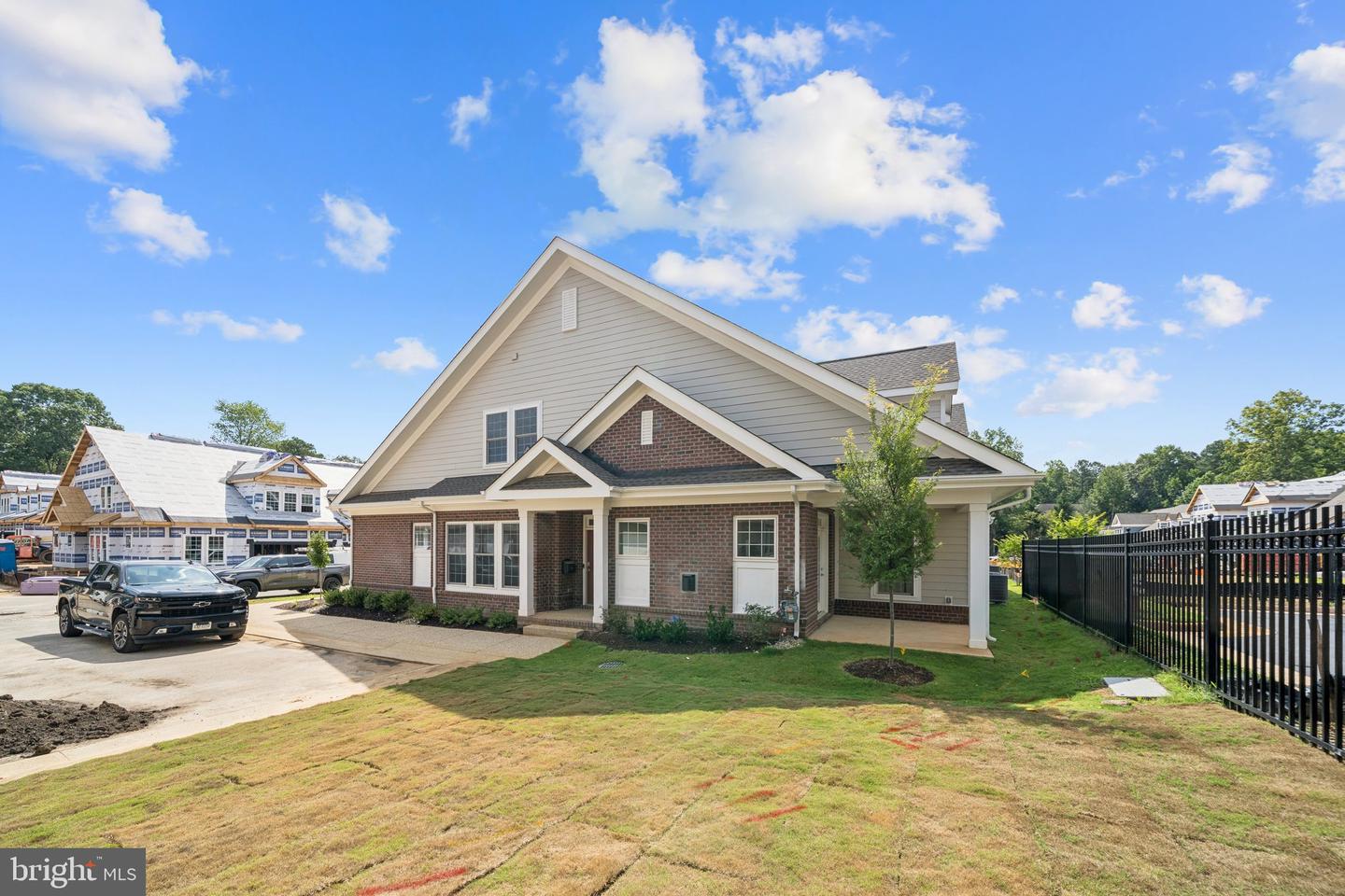 1260 Treviso Bay Property Photo 1