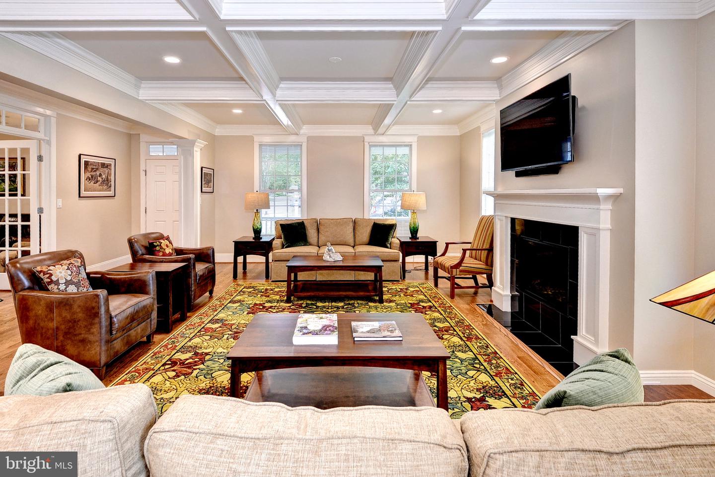 145 Hollinwell Property Photo 14