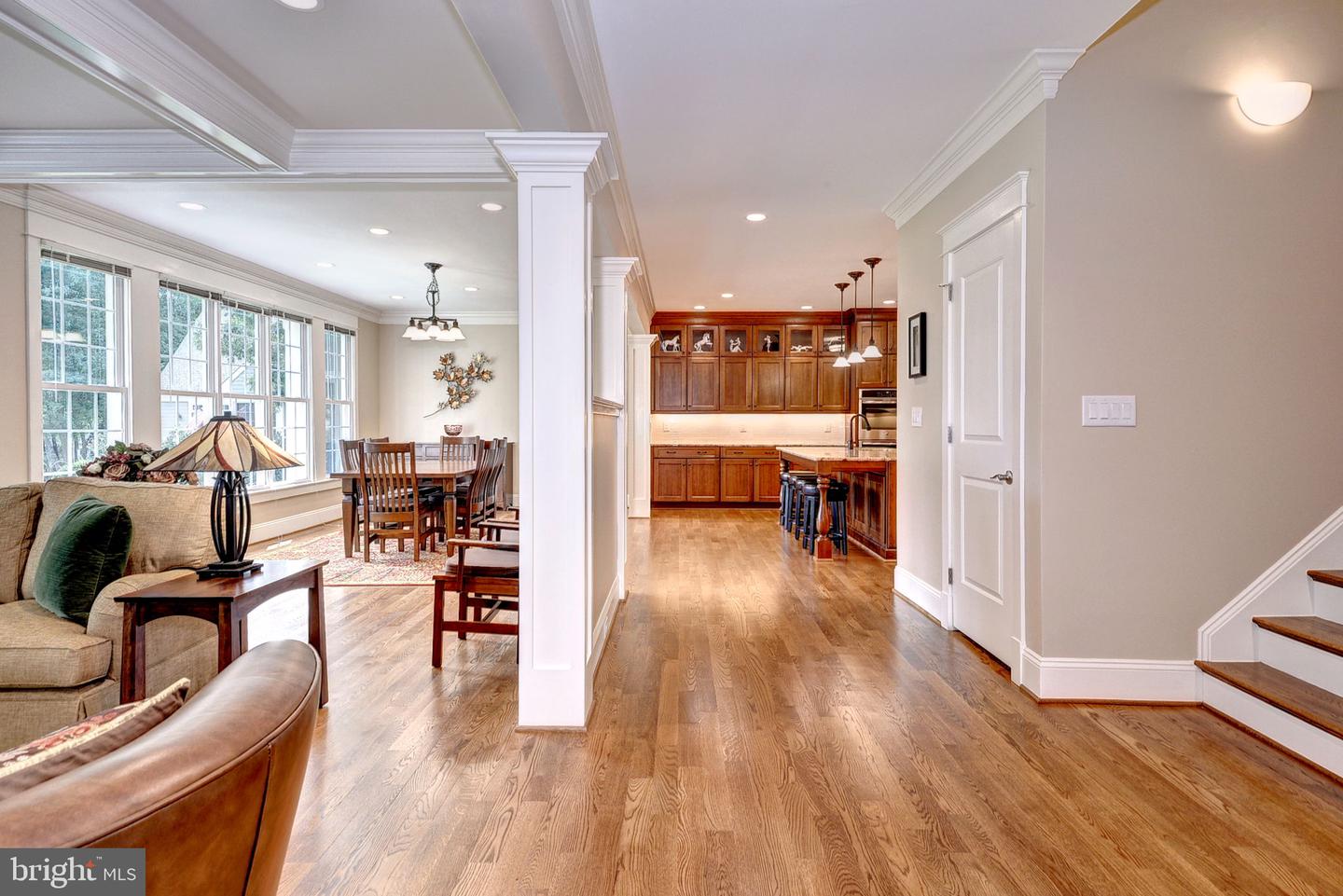 145 Hollinwell Property Photo 16