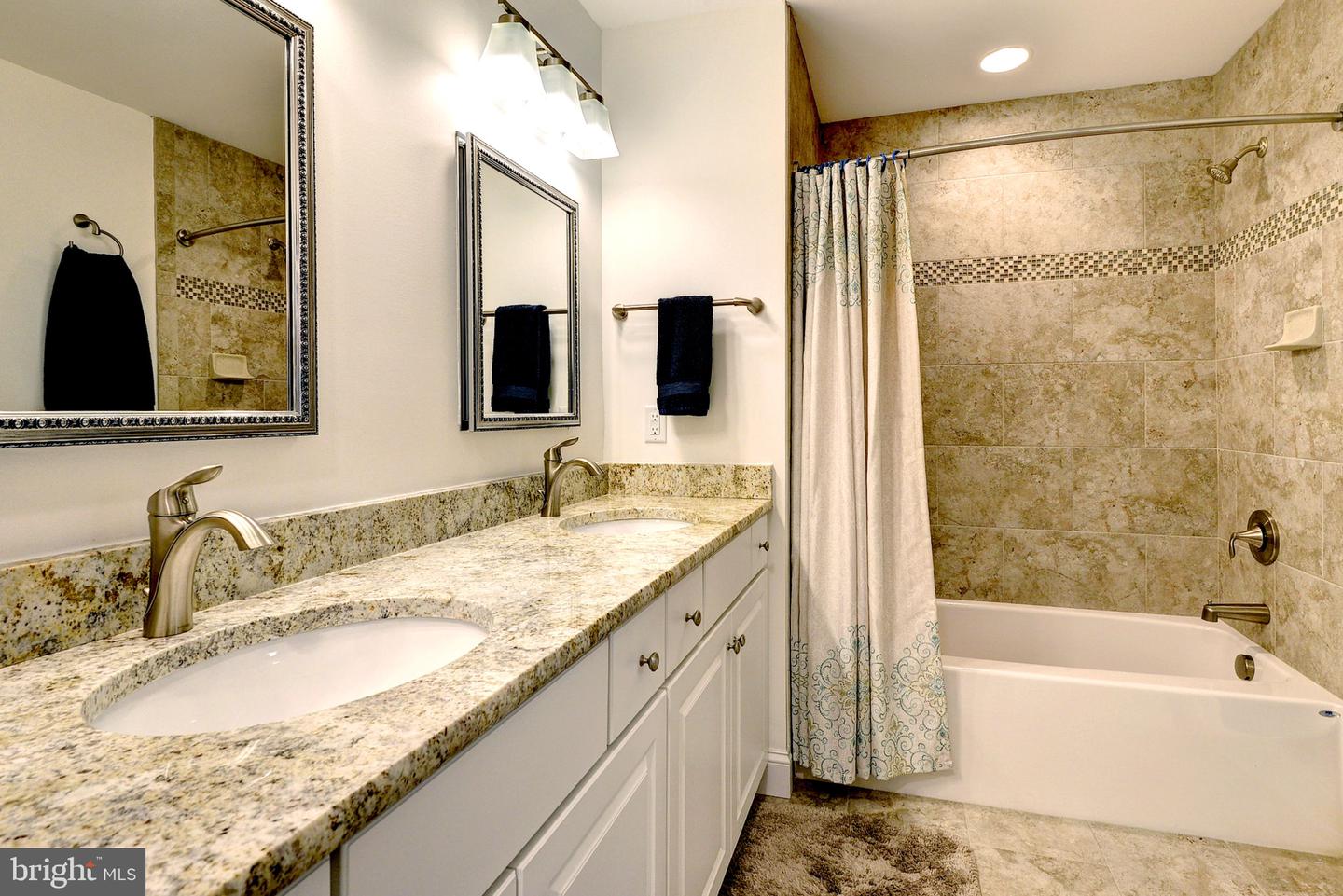 145 Hollinwell Property Photo 51